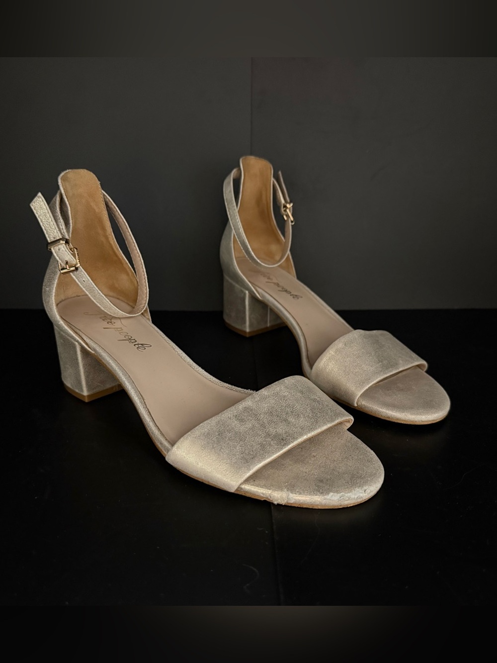 Free People Metallic Block Heel Sandals – Women’s EU 39 / US 8.5-9 Shimmery - Picture 4 of 11